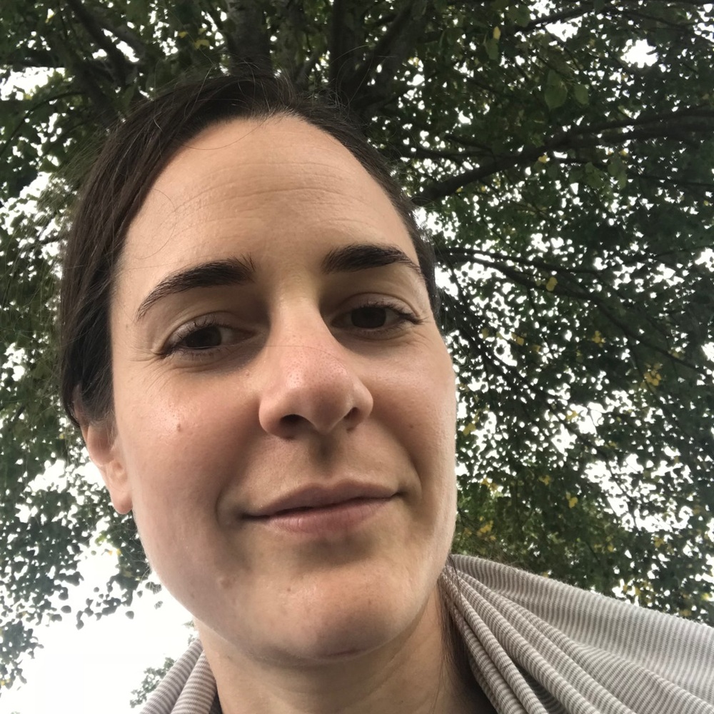 Meet your Posher, Kelly